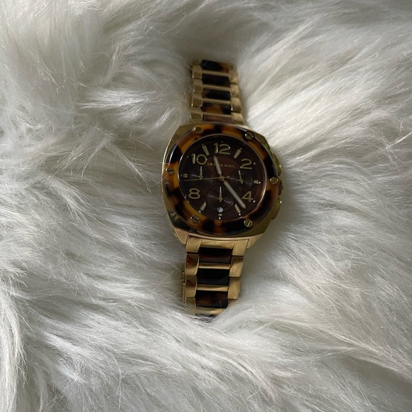 Michael Kors Watch - Picture 4 of 5